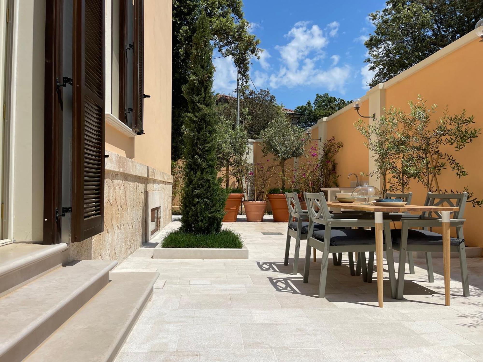 Palazzo Pitagora Hotell Taranto Eksteriør bilde