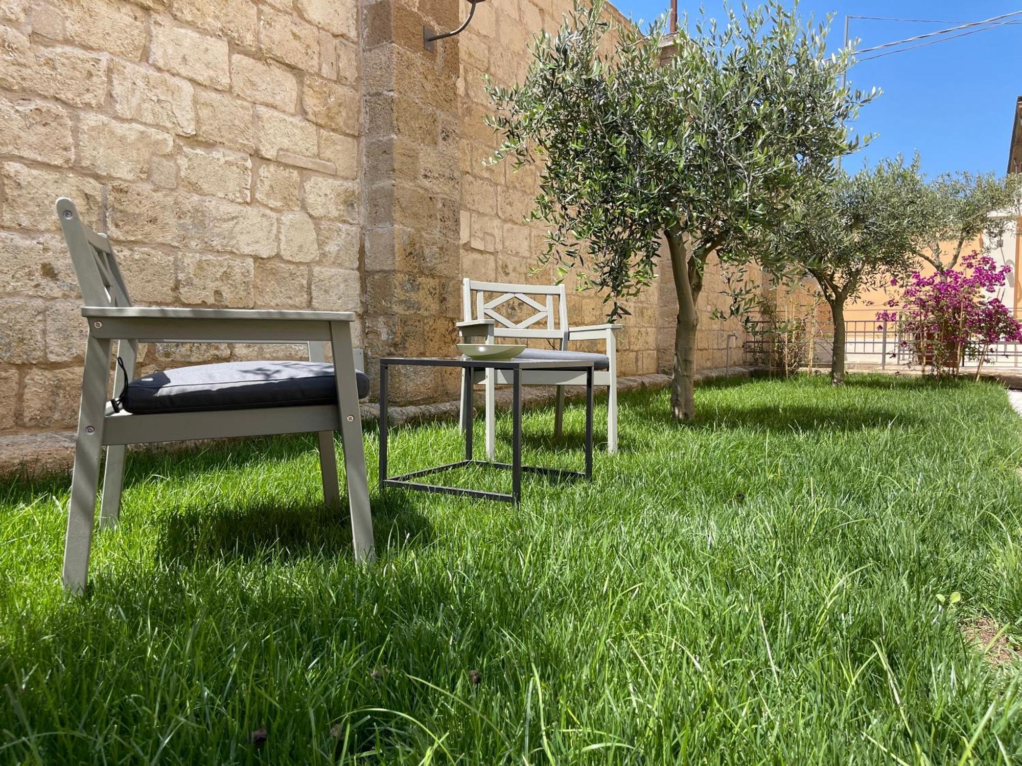 Palazzo Pitagora Hotell Taranto Eksteriør bilde