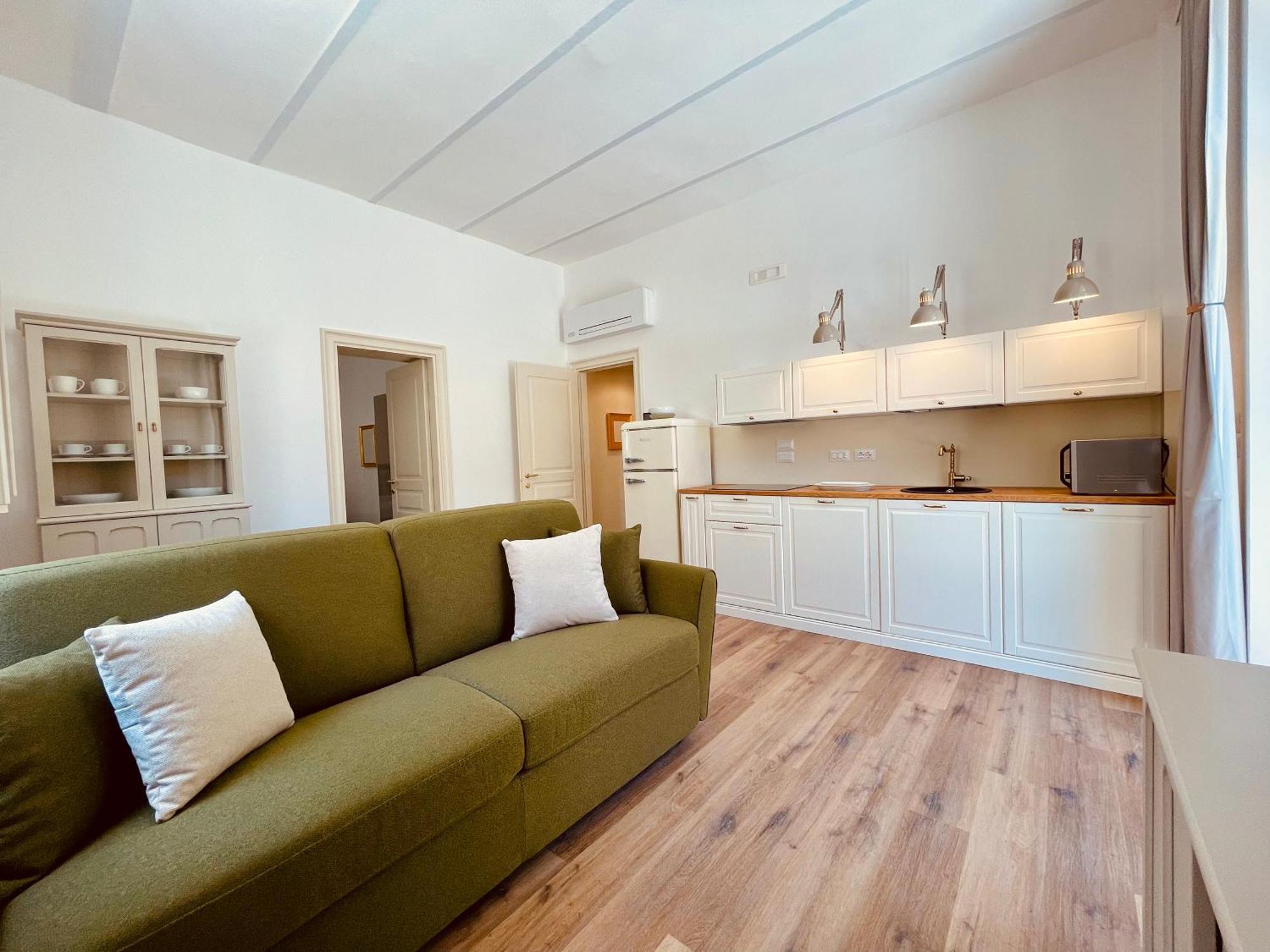 Palazzo Pitagora Hotell Taranto Eksteriør bilde